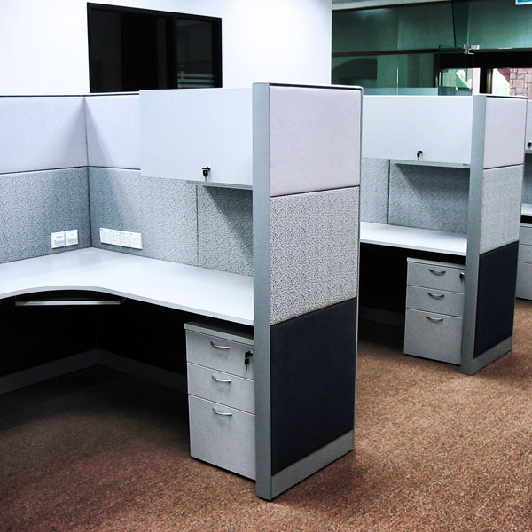 comcon R2.4 cubicles