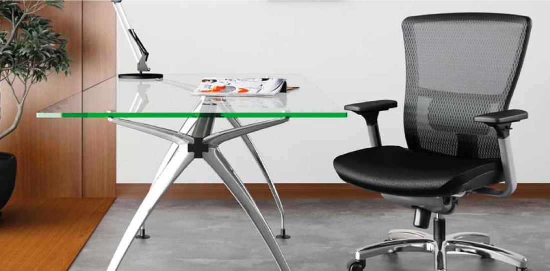 Soul office chair with Como glass table